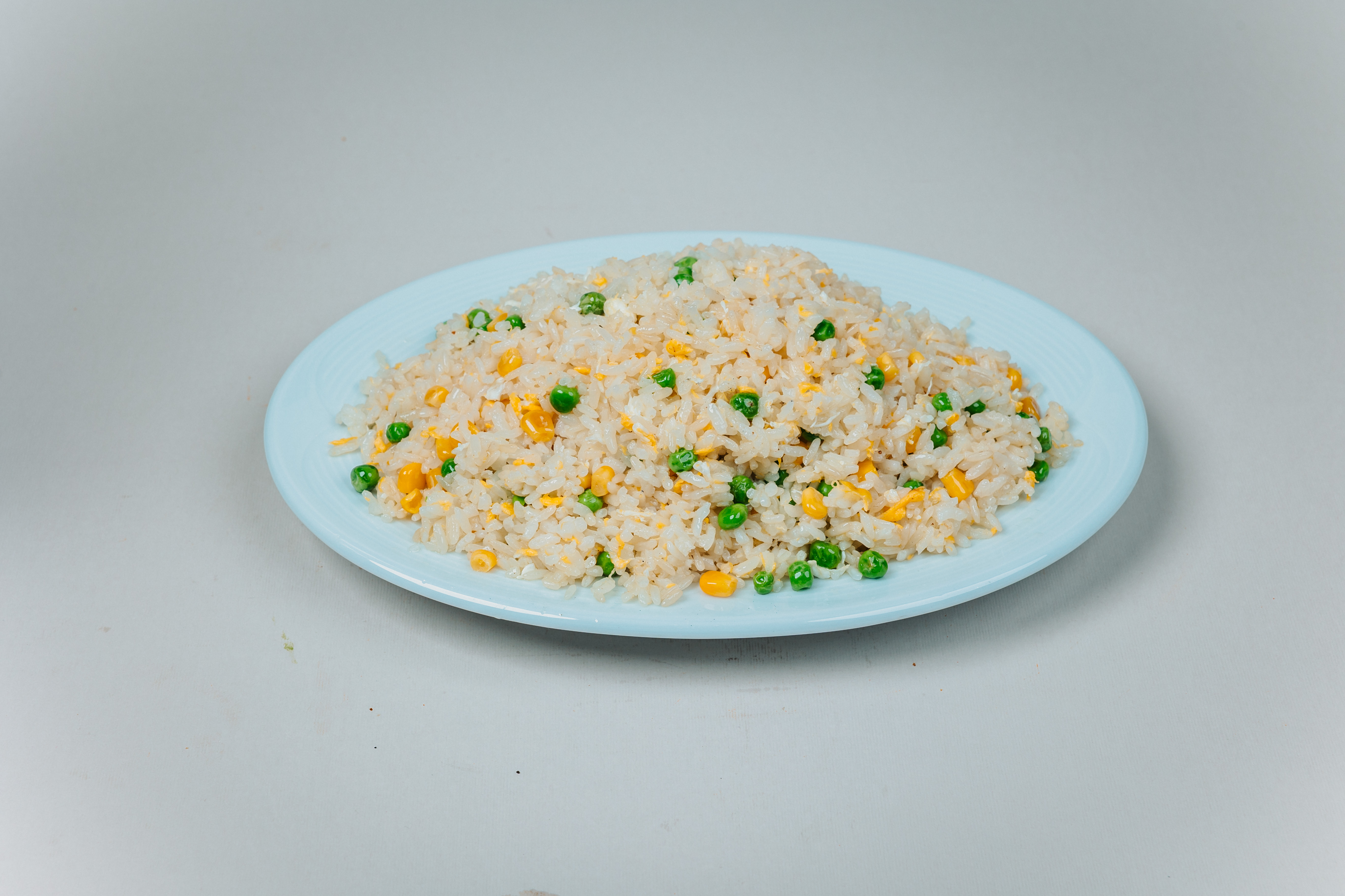 С грах и царевица 800 гр.