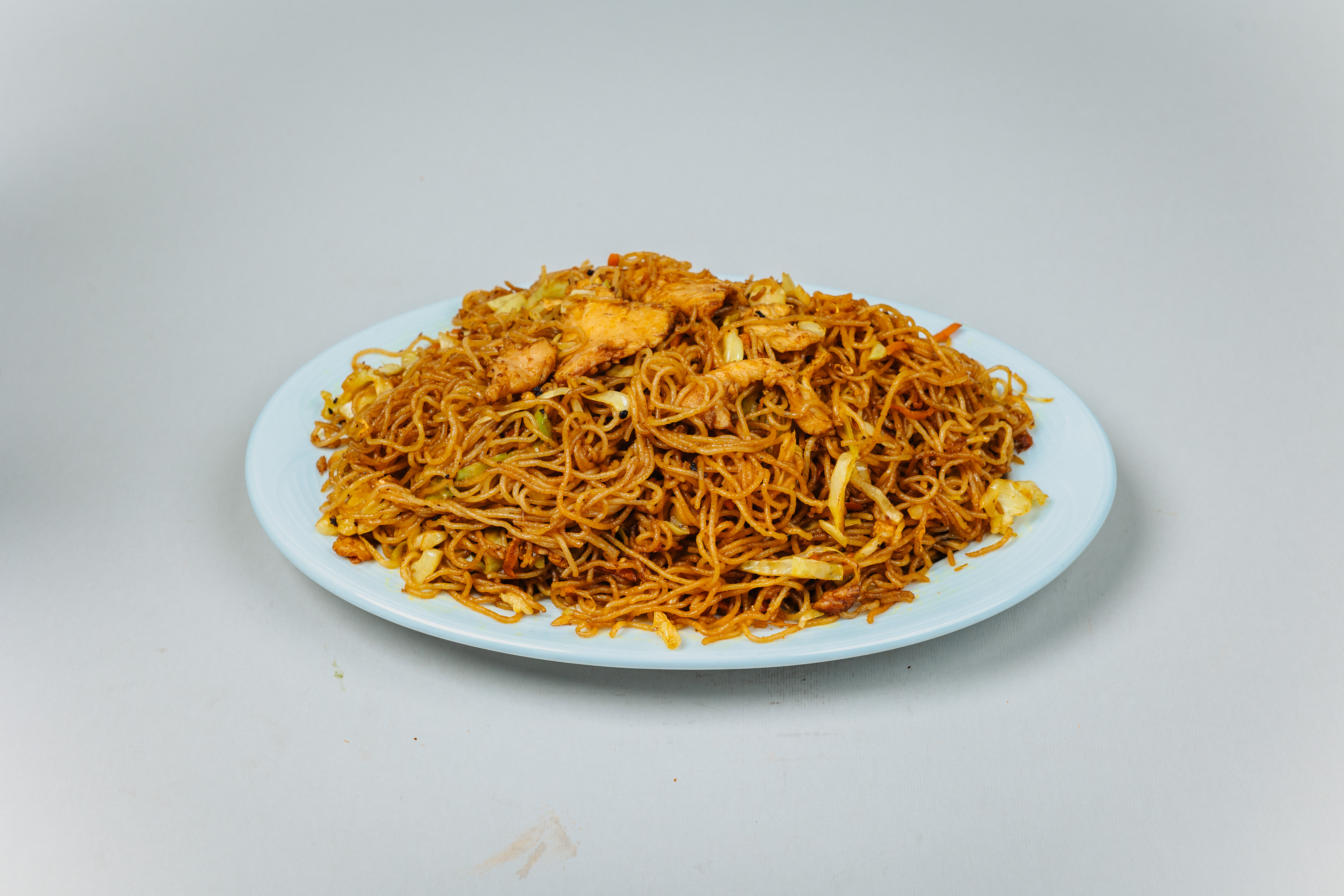 Оризови спагети с пиле и къри